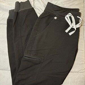 FIGS Zamora Black Jogger Scrub Pants
